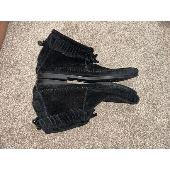 Minnetonka Back Zip Hardsole Boot Womens Size 7 Black - Picture 4 of 8
